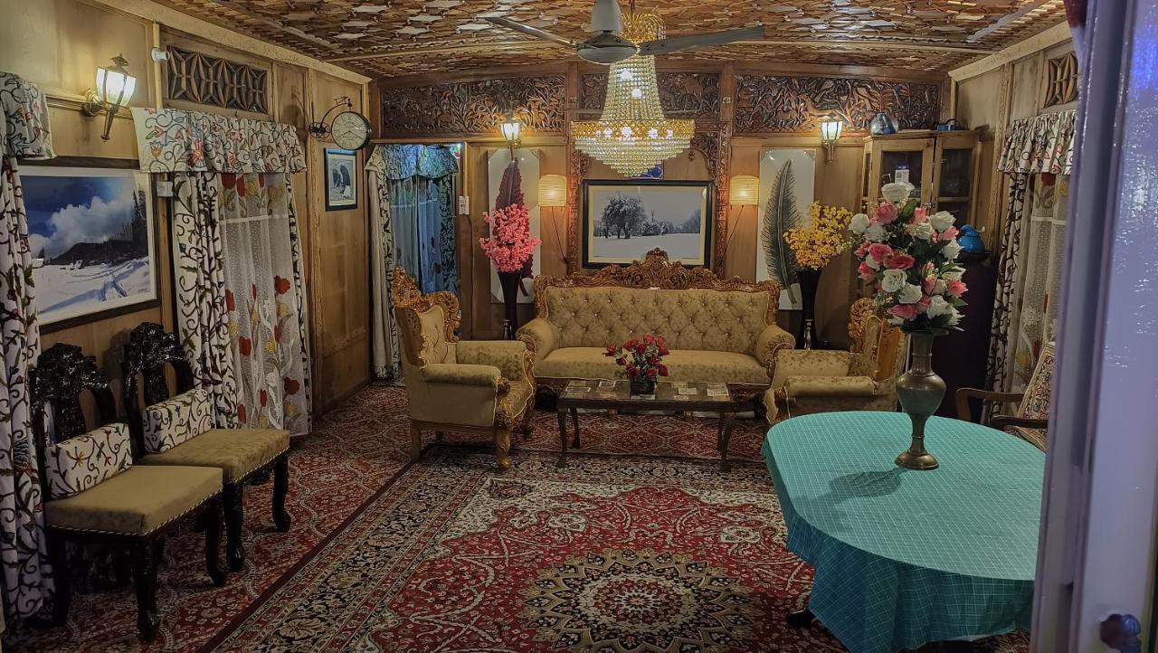 Heritage Geneva House Boat Srīnagar 외부 사진