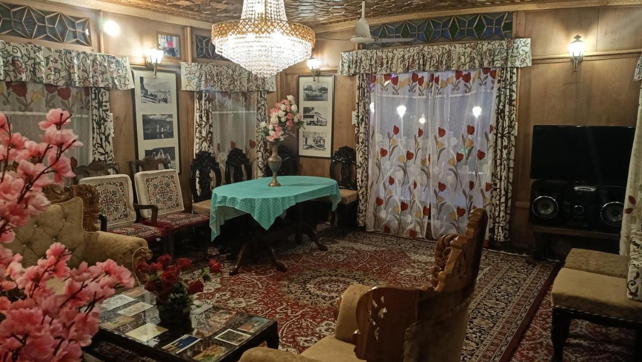 Heritage Geneva House Boat Srīnagar 외부 사진