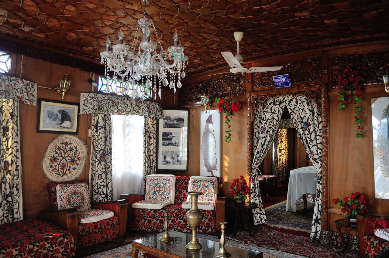 Heritage Geneva House Boat Srīnagar 외부 사진