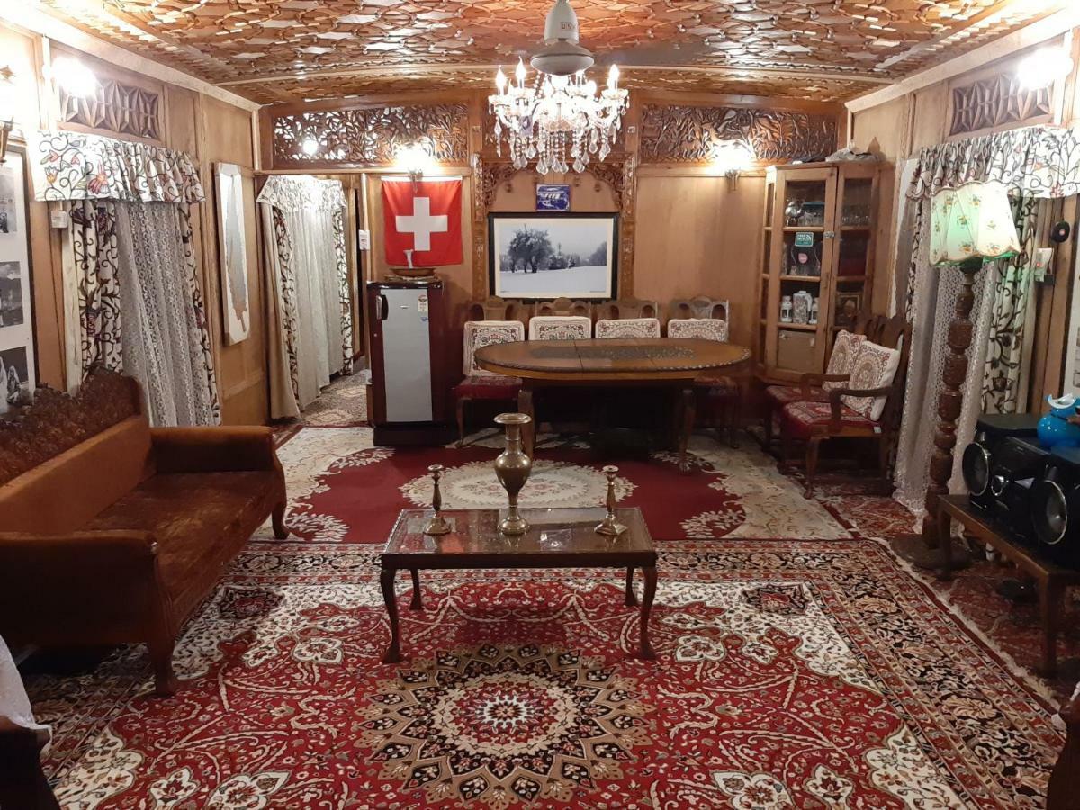 Heritage Geneva House Boat Srīnagar 외부 사진