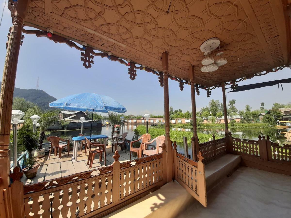 Heritage Geneva House Boat Srīnagar 외부 사진
